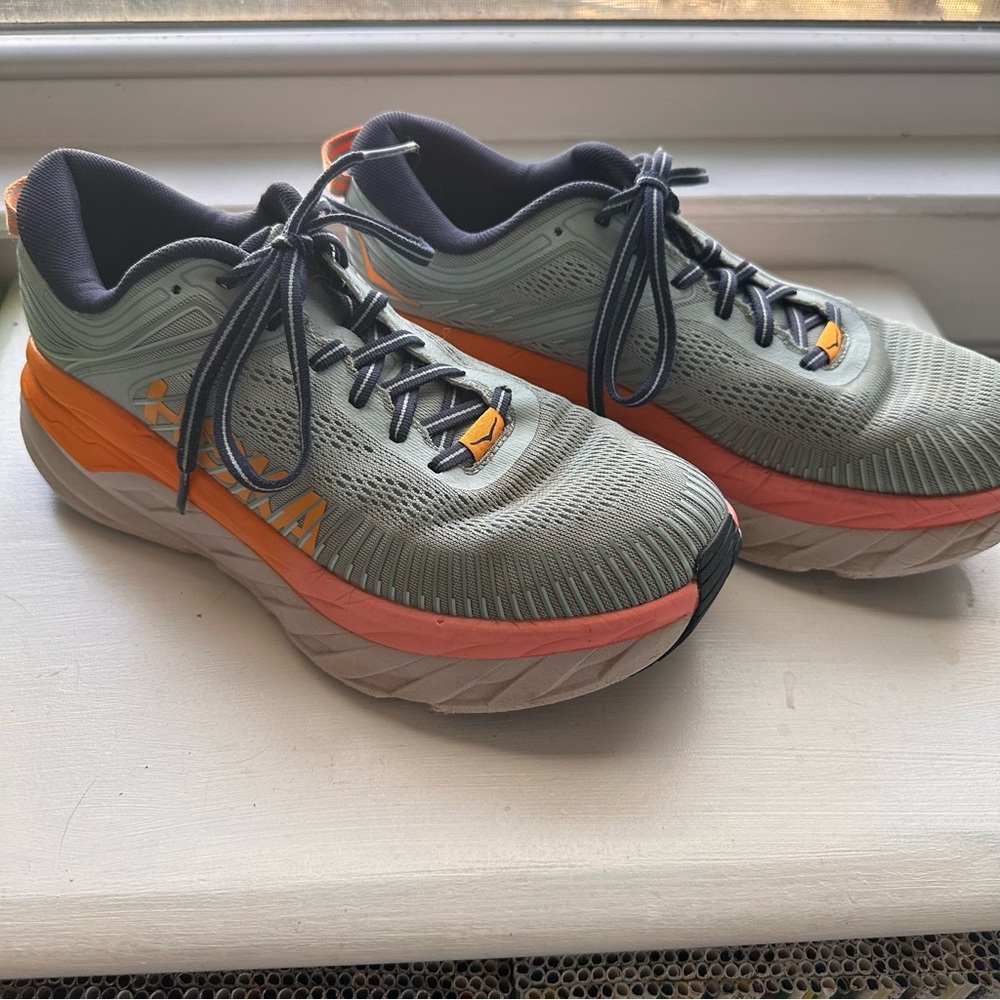 Size 10 hoka. Bondi style